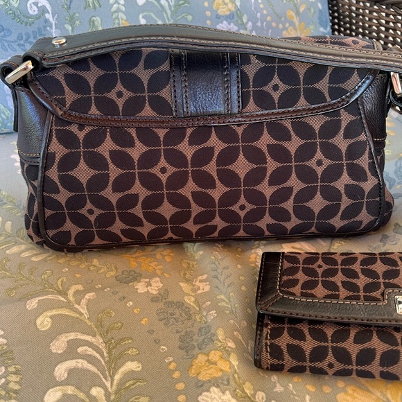 Black & Brown Fossil Purse with matching Wallet - Picture 10 of 16